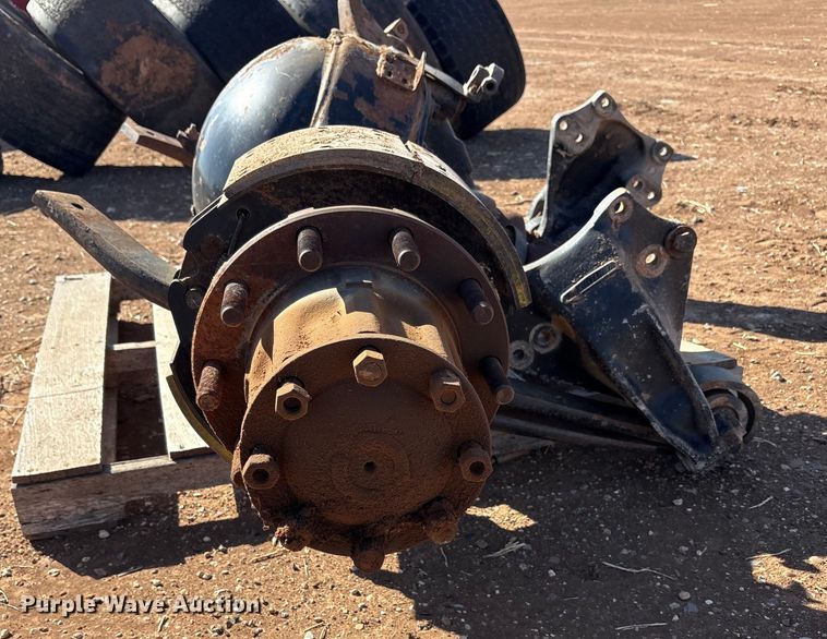 image for item EU4866 Freightliner rear end