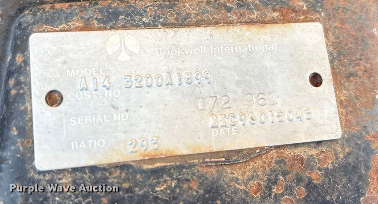 image for item EU4866 Freightliner rear end