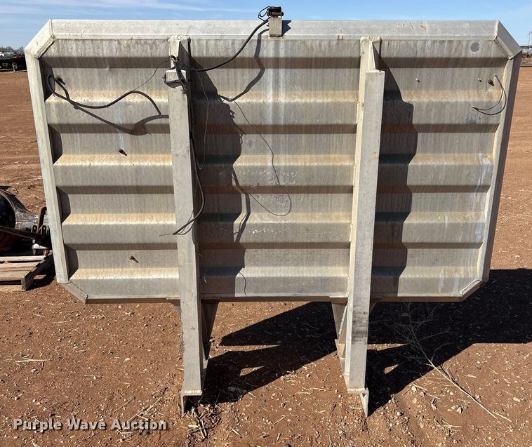 image for item EU4867 Headache rack