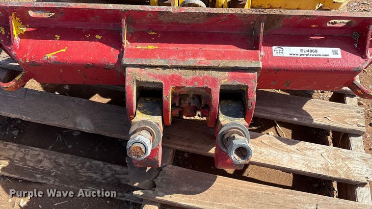 image for item EU4869 (2) piggyback hitch mounts