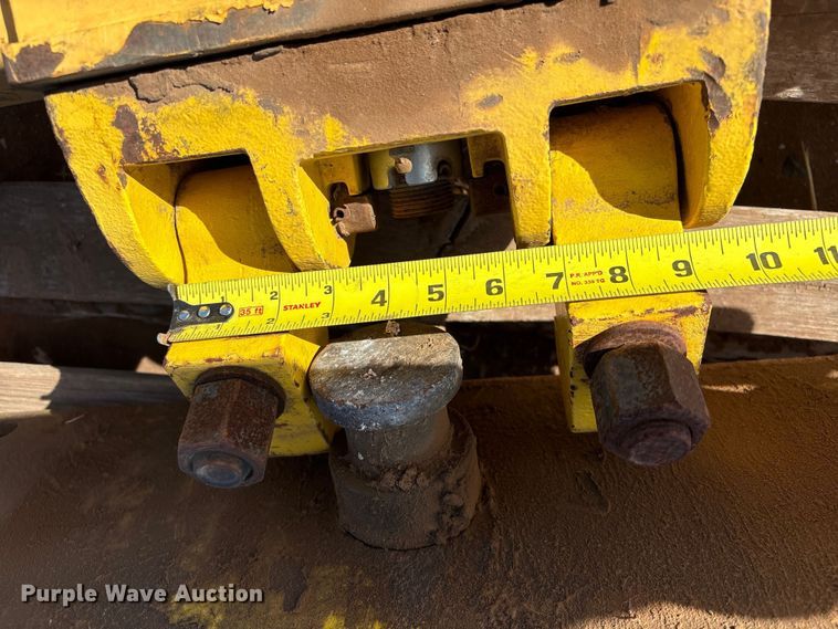 image for item EU4869 (2) piggyback hitch mounts