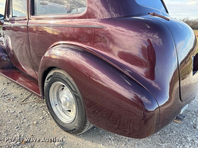 image for item EU7156 1939 Chevrolet sedan