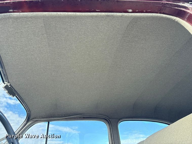 image for item EU7156 1939 Chevrolet sedan