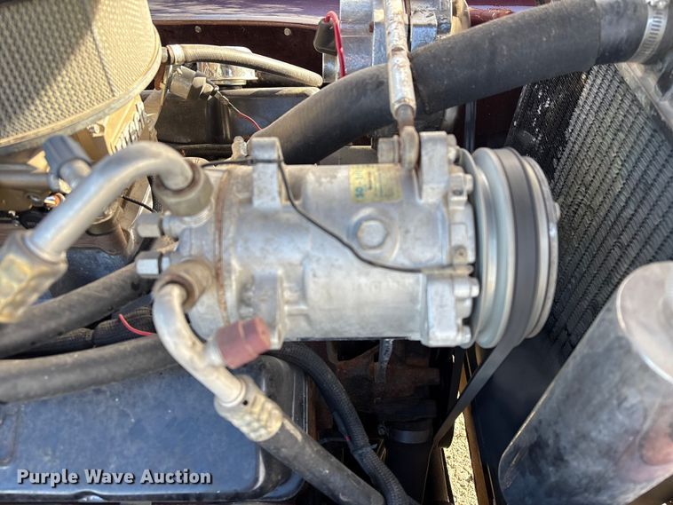 image for item EU7156 1939 Chevrolet sedan