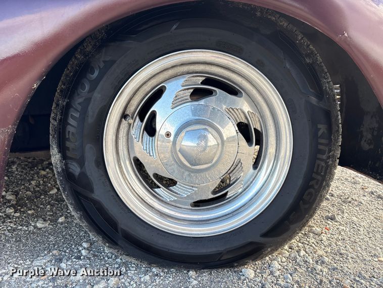 image for item EU7156 1939 Chevrolet sedan