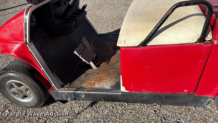 image for item EU7340 1991 Hyundai HGG-1 golf cart