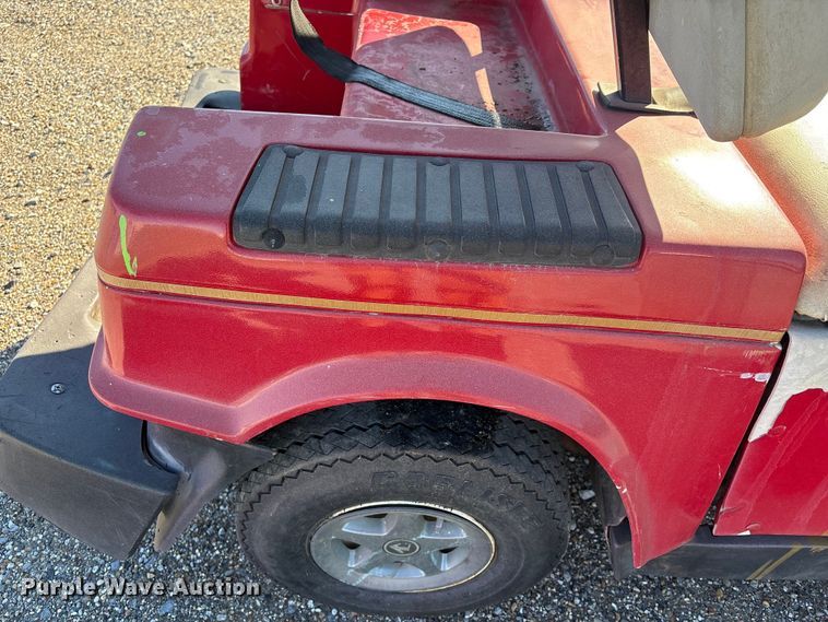 image for item EU7340 1991 Hyundai HGG-1 golf cart