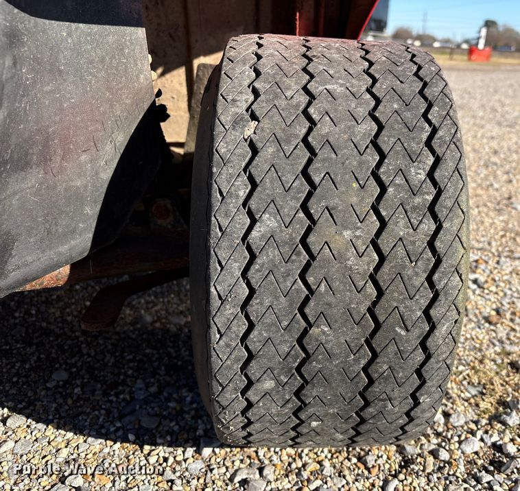 image for item EU7340 1991 Hyundai HGG-1 golf cart