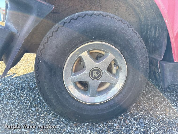 image for item EU7340 1991 Hyundai HGG-1 golf cart