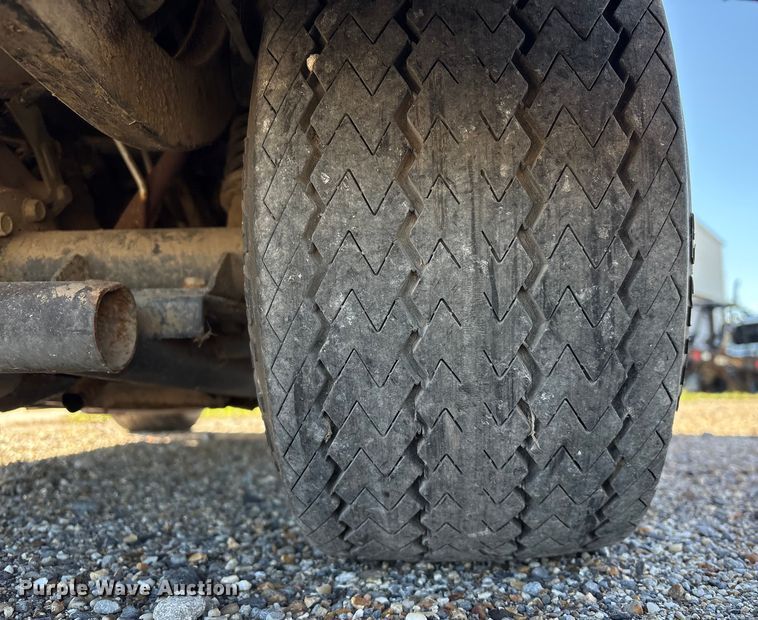 image for item EU7340 1991 Hyundai HGG-1 golf cart