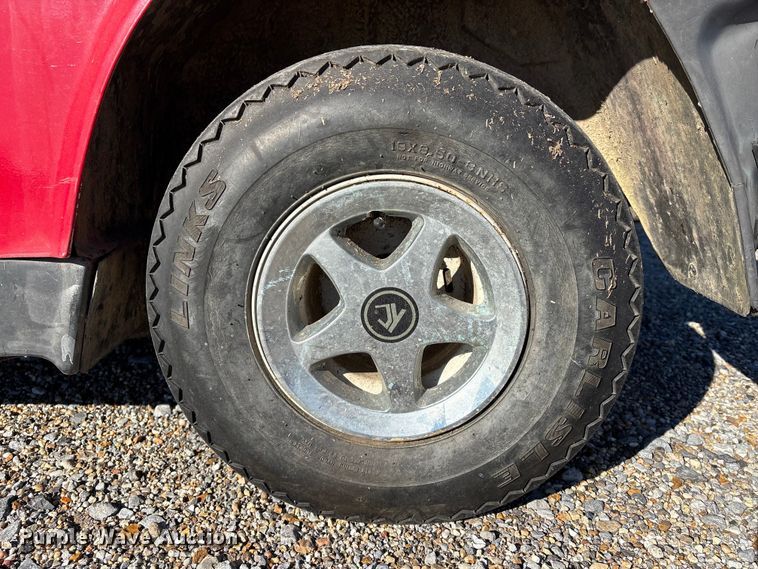 image for item EU7340 1991 Hyundai HGG-1 golf cart