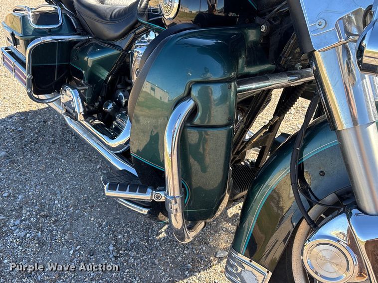 image for item EU7342 2002 Harley-Davidson Electra Glide Ultra Classic  motorcycle