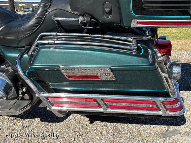 image for item EU7342 2002 Harley-Davidson Electra Glide Ultra Classic  motorcycle