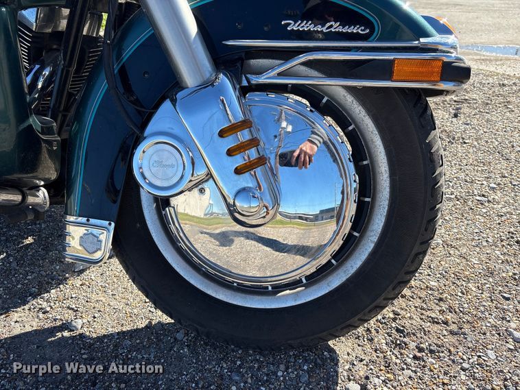 image for item EU7342 2002 Harley-Davidson Electra Glide Ultra Classic  motorcycle