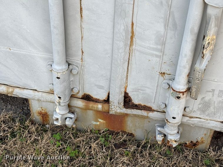 image for item EU7376 2006 CIMC QCSV06136 shipping container