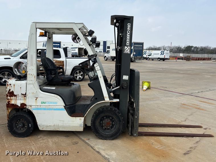 image for item EU7381 2016 UniCarriers PF50 forklift