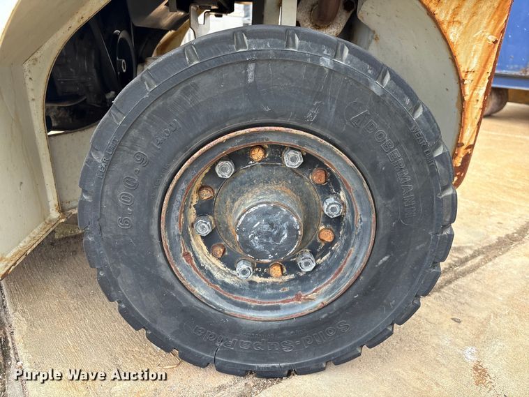 image for item EU7381 2016 UniCarriers PF50 forklift