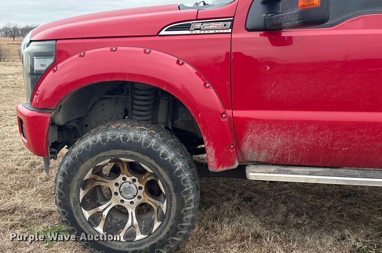 image for item EV2674 2011 Ford F250 Crew Cab pickup truck