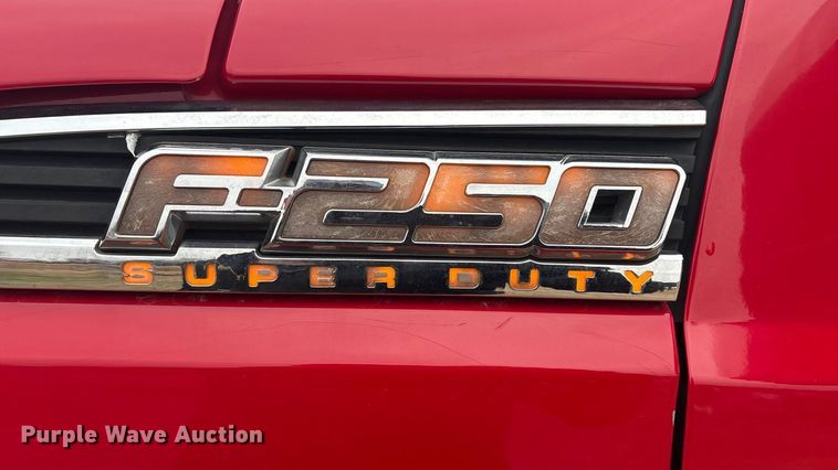 image for item EV2674 2011 Ford F250 Crew Cab pickup truck