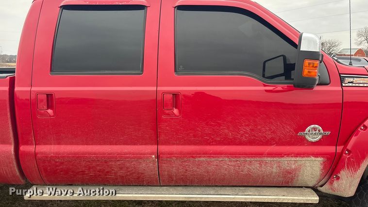 image for item EV2674 2011 Ford F250 Crew Cab pickup truck