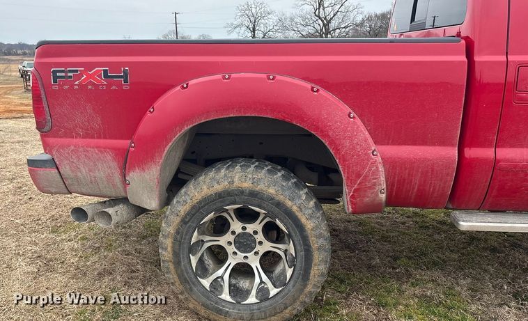 image for item EV2674 2011 Ford F250 Crew Cab pickup truck