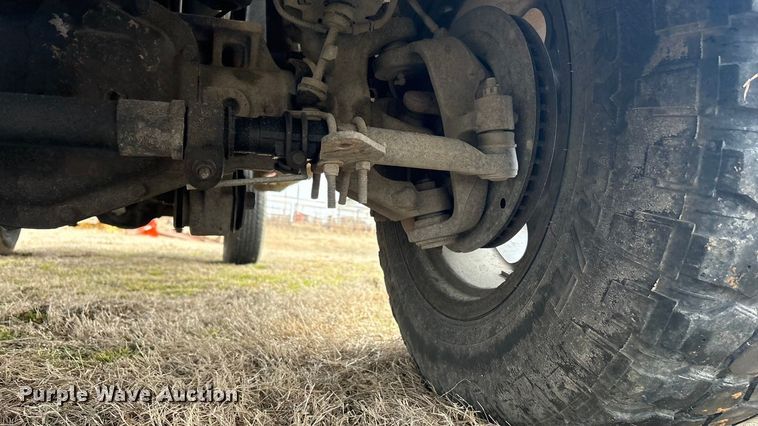 image for item EV2674 2011 Ford F250 Crew Cab pickup truck