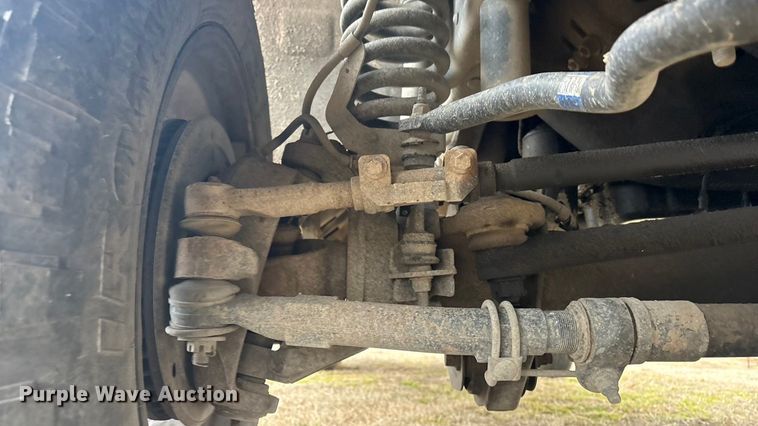 image for item EV2674 2011 Ford F250 Crew Cab pickup truck