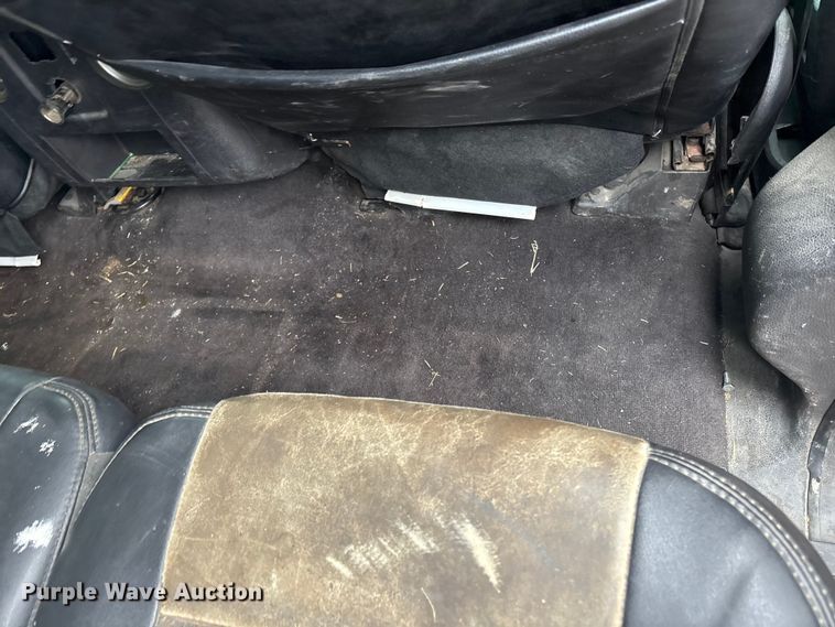 image for item EV2674 2011 Ford F250 Crew Cab pickup truck