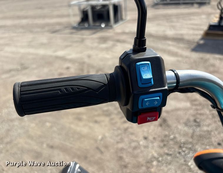 image for item EV2711 2025 IRanch IRET13 electric tricycle