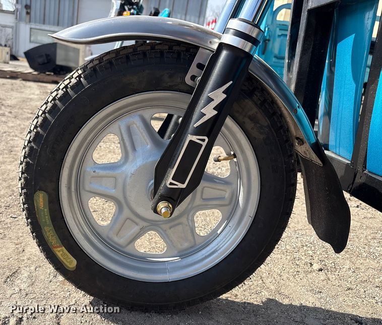 image for item EV2711 2025 IRanch IRET13 electric tricycle