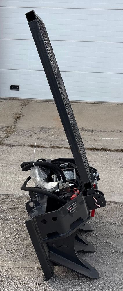 image for item EV2720 2025 Land Honor FW-13-15000G compact utility loader winch