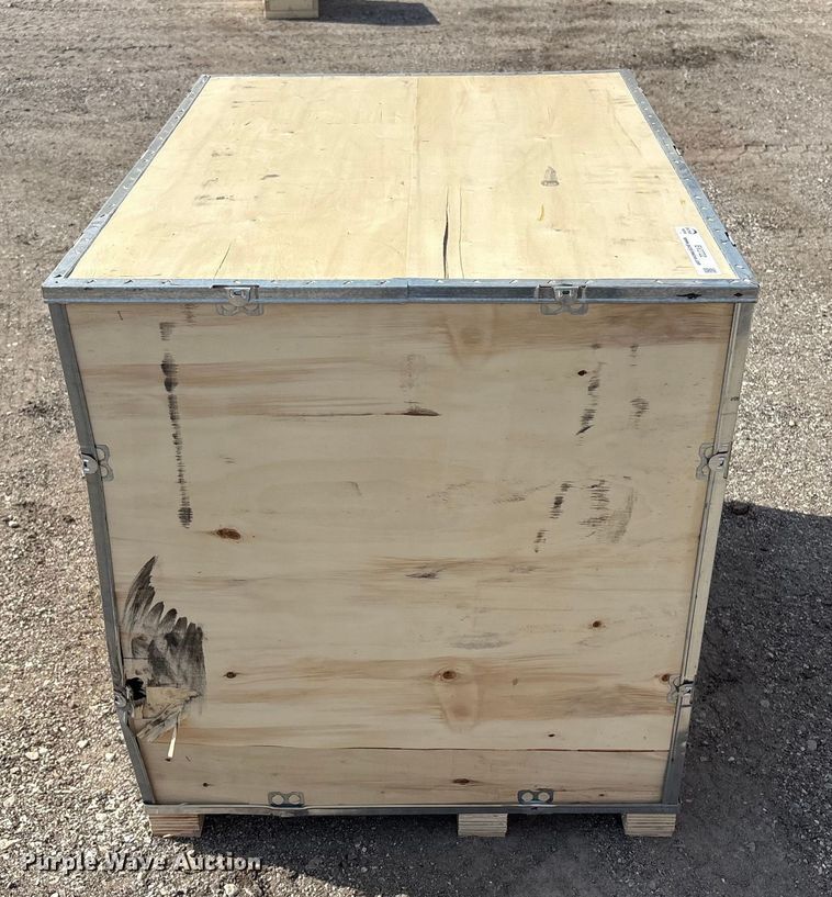 image for item EV2722 Land Honor LHR-TC24 tire machine