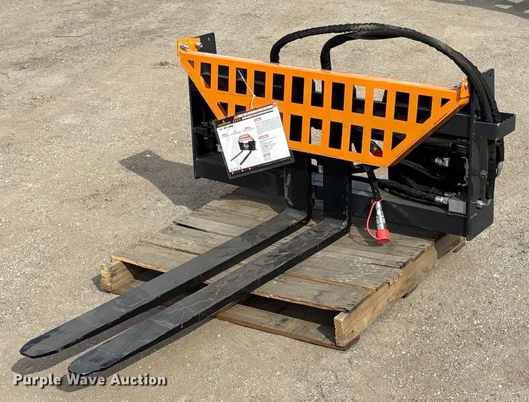 image for item EV2736 2025 Land Honor HPF-11-3000G skid steer forks