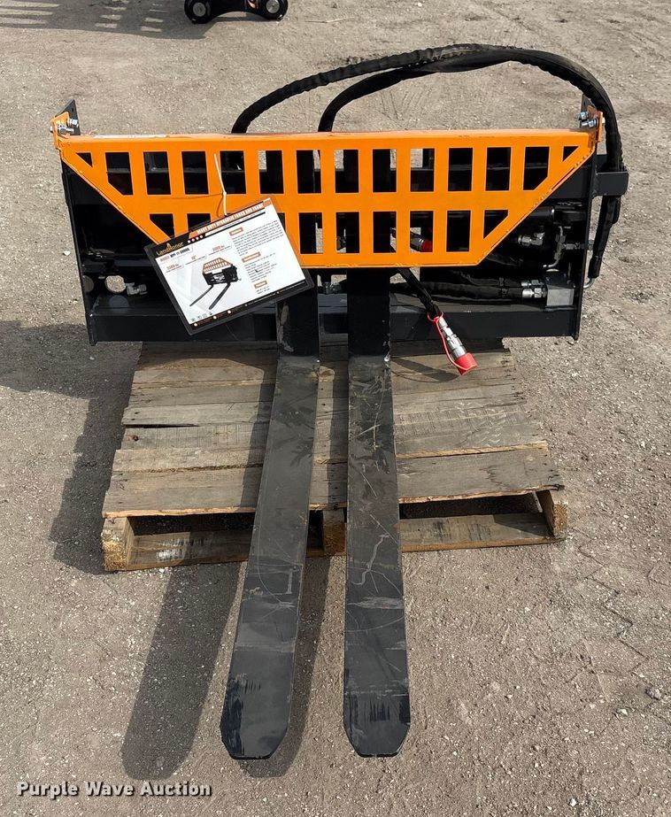 image for item EV2736 2025 Land Honor HPF-11-3000G skid steer forks
