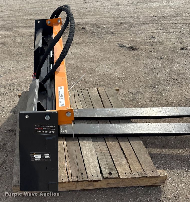 image for item EV2736 2025 Land Honor HPF-11-3000G skid steer forks