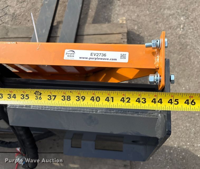 image for item EV2736 2025 Land Honor HPF-11-3000G skid steer forks