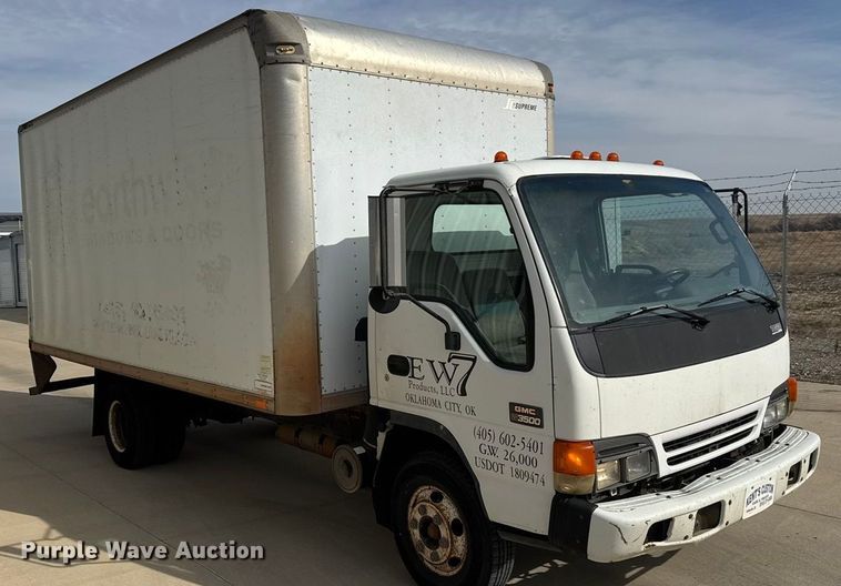 image for item EV6004 2005 GMC W3500 box truck