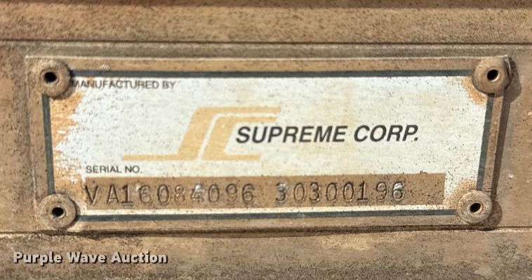 image for item EV6004 2005 GMC W3500 box truck