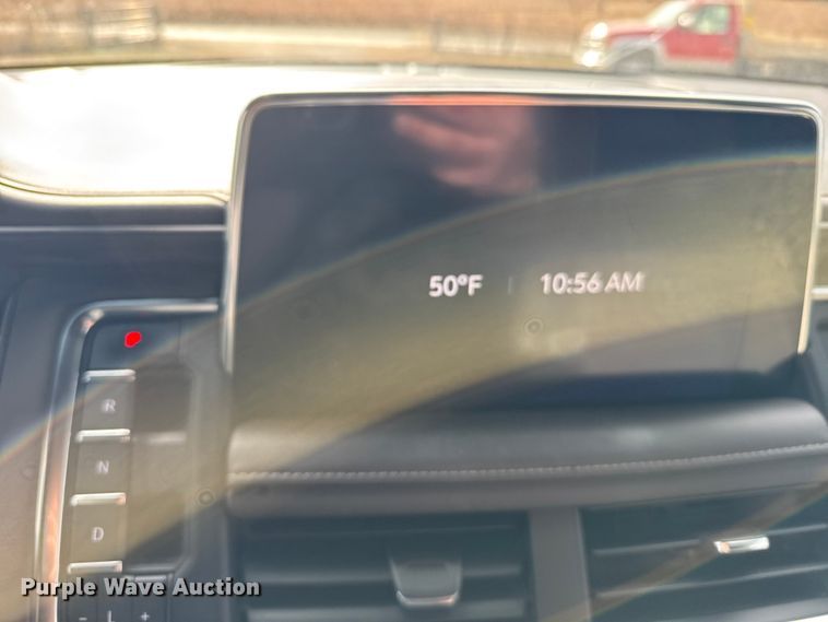 image for item FB0514 2021 Chevrolet Suburban SUV