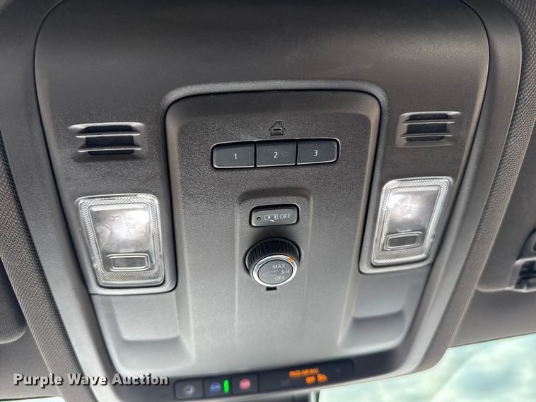 image for item FB0514 2021 Chevrolet Suburban SUV