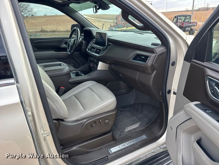 image for item FB0514 2021 Chevrolet Suburban SUV
