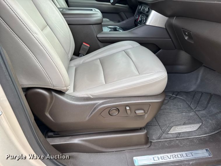 image for item FB0514 2021 Chevrolet Suburban SUV