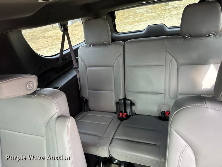 image for item FB0514 2021 Chevrolet Suburban SUV