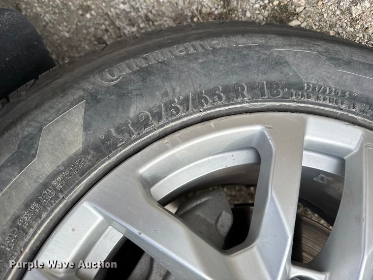 image for item FB0514 2021 Chevrolet Suburban SUV