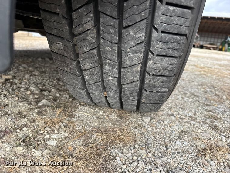 image for item FB0514 2021 Chevrolet Suburban SUV