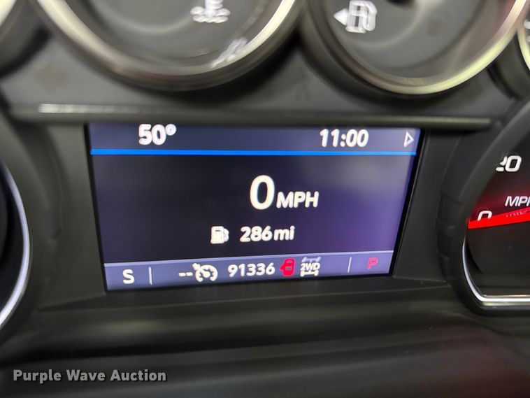 image for item FB0514 2021 Chevrolet Suburban SUV