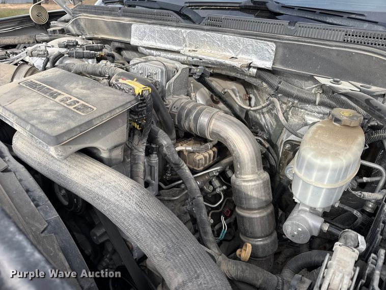 image for item FB0515 2019 Chevrolet Silverado 2500HD High Country Crew Cab pickup truck