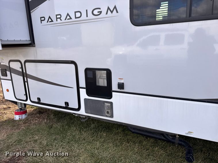 image for item FB0516 2023 Alliance Rv Paradigm camper
