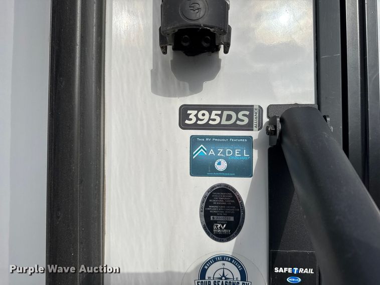 image for item FB0516 2023 Alliance Rv Paradigm camper