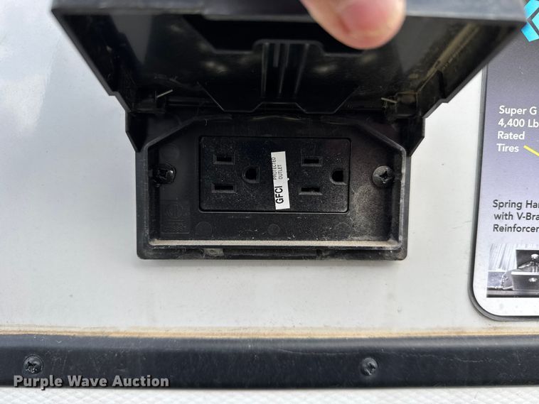 image for item FB0516 2023 Alliance Rv Paradigm camper